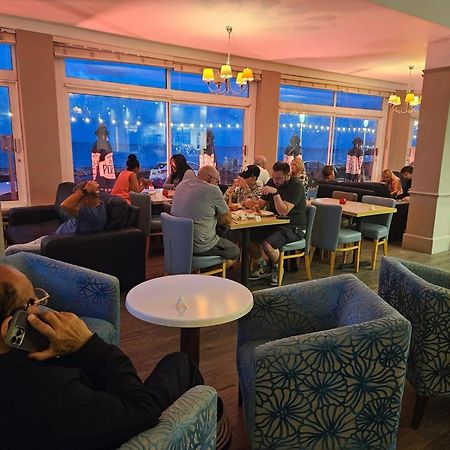 The Majestic Hotel Eastbourne Bagian luar foto