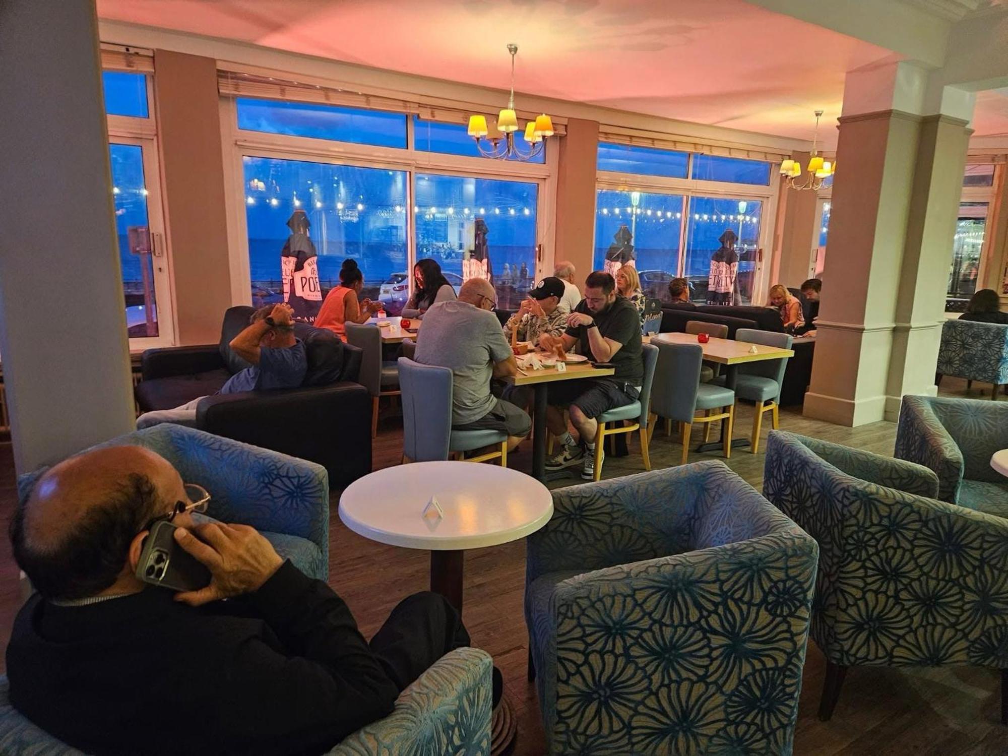 The Majestic Hotel Eastbourne Bagian luar foto