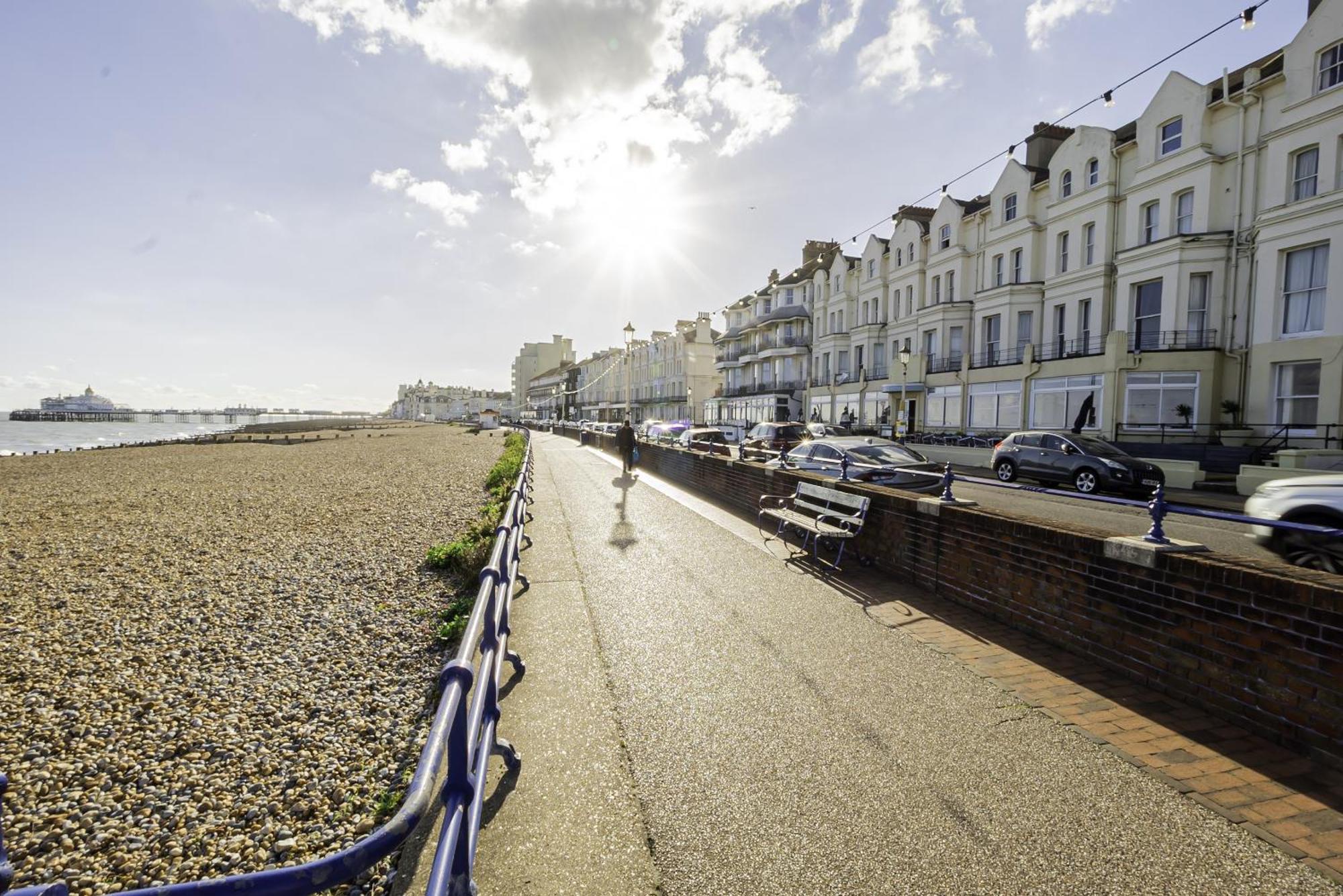 The Majestic Hotel Eastbourne Bagian luar foto